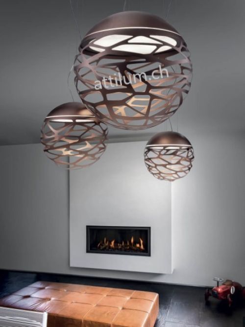 Kelly small sphere 40 bronze