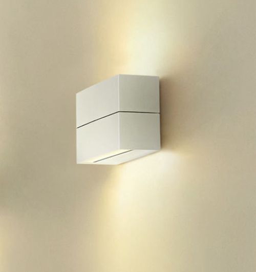 Wandleuchte Cubo weiss Ribag: 3000K On-/Off LED